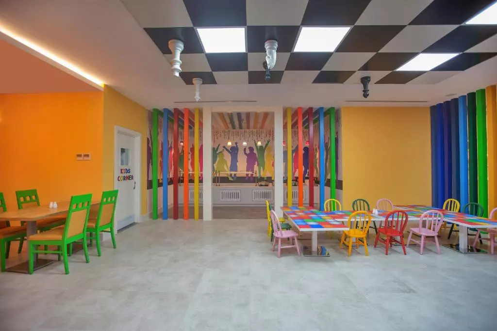 هتل اینویستا بلک آنتالیا